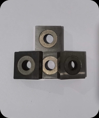 Pisau Pemotong Bubut CNC YS2T 1960 MPa Semi Finishing Dengan Lubang Bulat