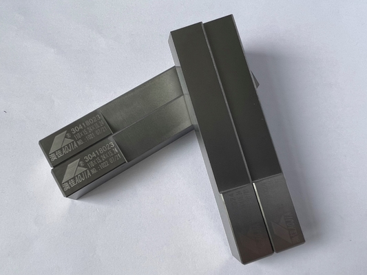 Lapisan Pemotong Penggilingan Tungsten Cobalt Carbide 110 × 15.24 × 15.24