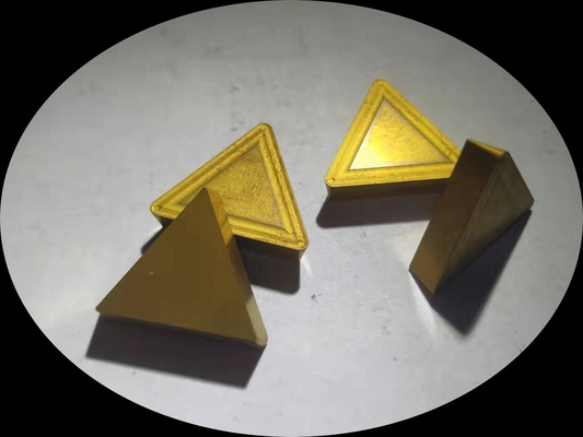 Clip On Cemented Carbide Cutting Tools YBM251 Warna Emas