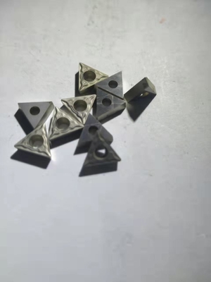 TCMT090204-HF kuning CNC Carbide Inserts Tool segitiga K05 - K15